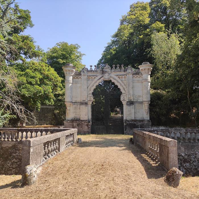 Photo de Château de Milly-le-Meugon
